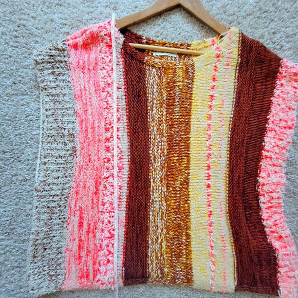 Tunic - Picture 1 of 7